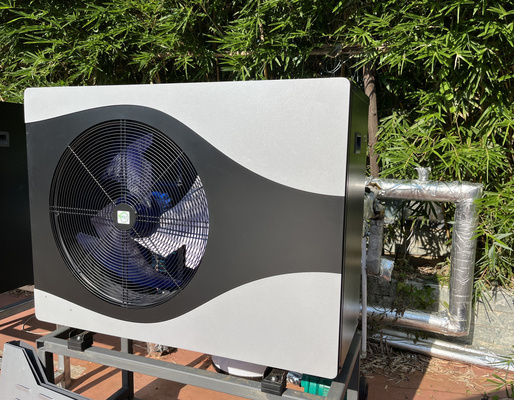 R32 piso de la HVAC de cuatro estaciones - sistema de calefacción de poco ruido montado de piso de la fuente de aire de la pompa de calor
